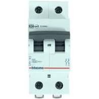 INTERRUPTOR TERMOMAGNETICO 2 POLOS 16A FN82CEW16 BTICINO